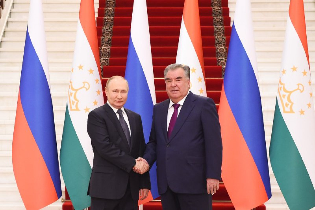 Сотрудничество таджикистана. Эмомали Рахмон. Эмомали Рахмон с Путиным 2022.
